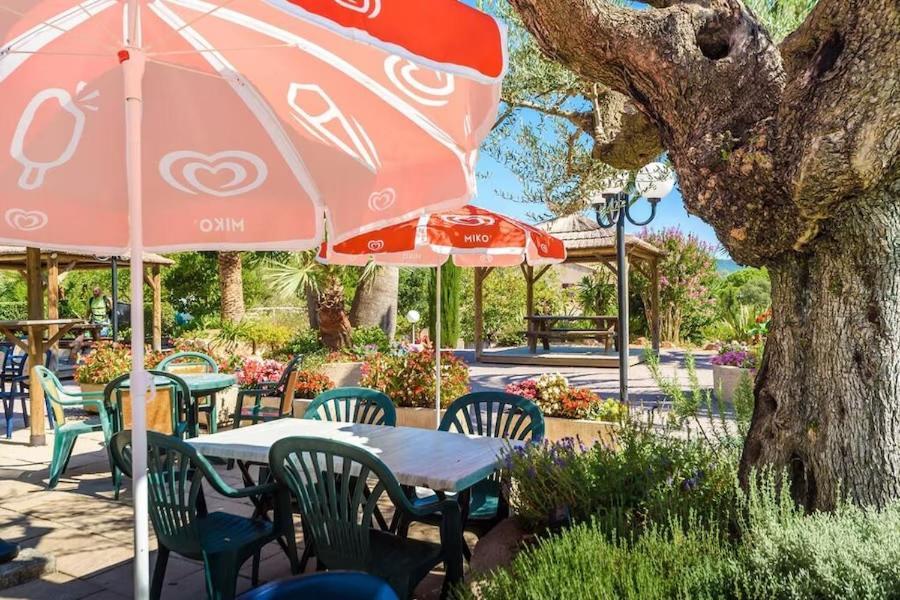 Mobile Home 6-Pers Camping Lei Suves-Cotes D'Azur-Including Airco Roquebrune-sur Argens Dış mekan fotoğraf